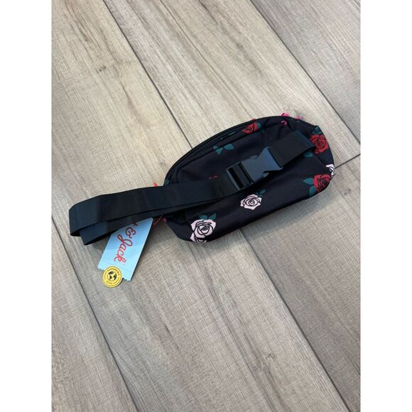 Cat & Jack NWT Girls Crossbody Bag Floral Rose Print Black Fanny Pack Purse Belt - Picture 4 of 4